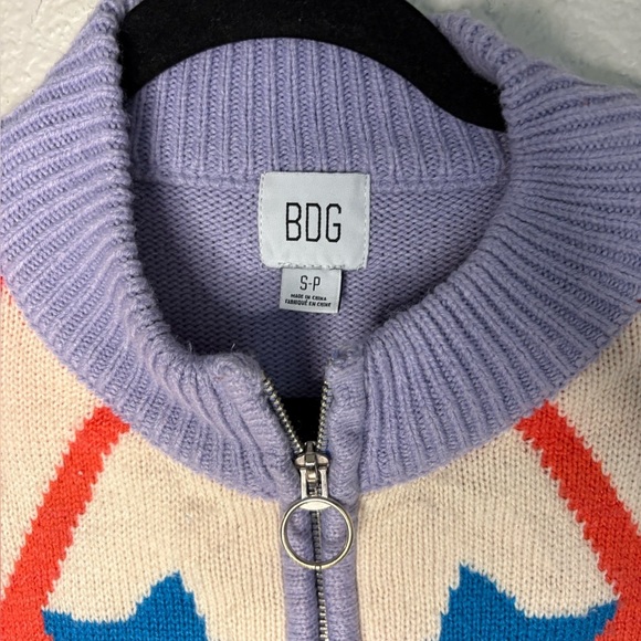 UO BDG Jesse Half-Zip Sweater Small Lavendar Stars Cropped Boxy - Picture 4 of 7